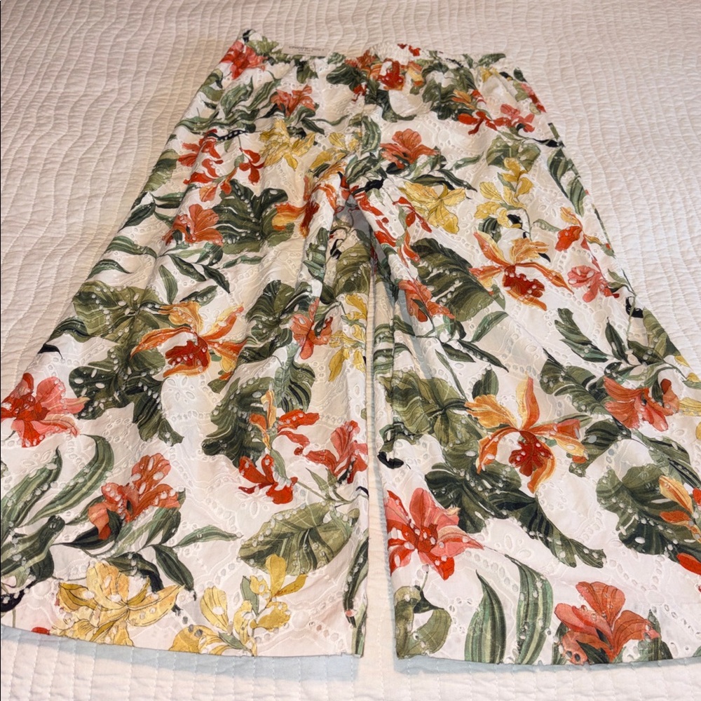 Chico's Floral Eyelet Culotte Wide Leg Pants - Picture 8 of 10